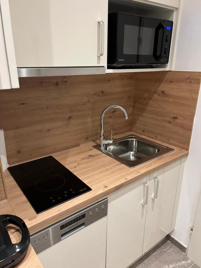 Apartment Near Metro & Netflix Viena Exterior foto